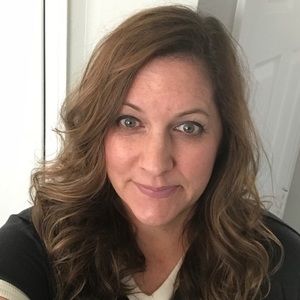 Meet your Posher, Pamela